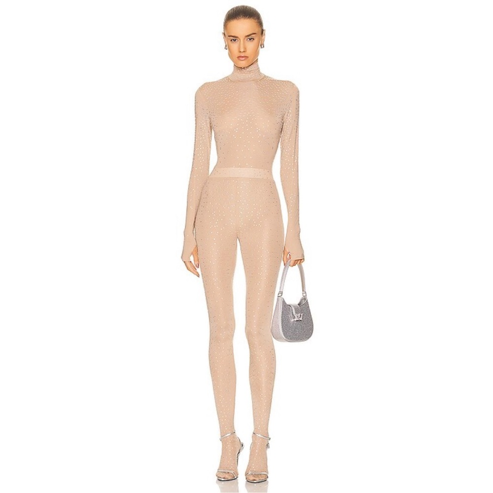 ALEX PERRY SLOAN bodysuit & Alex Perry crystal embellished pant hem
UK 8